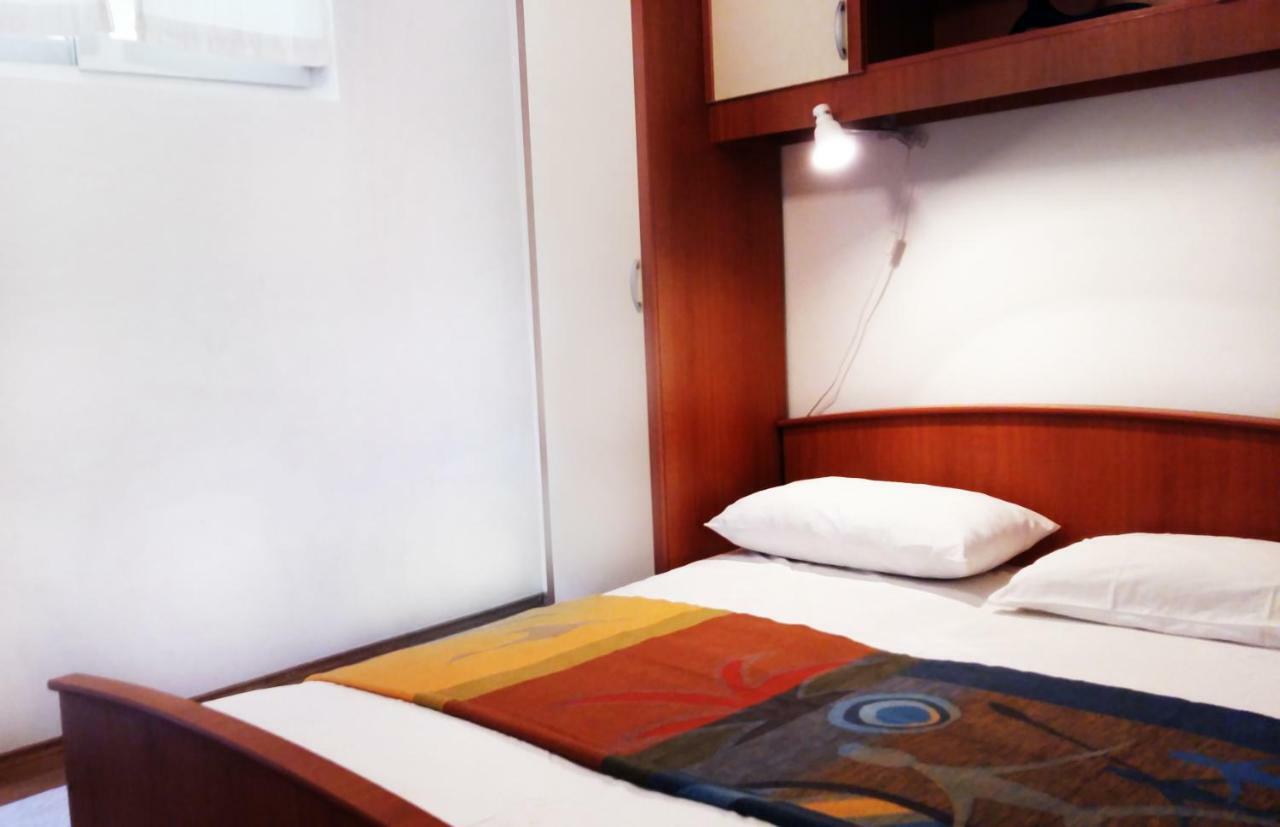 Studio Apartman Kacunic Split Ngoại thất bức ảnh